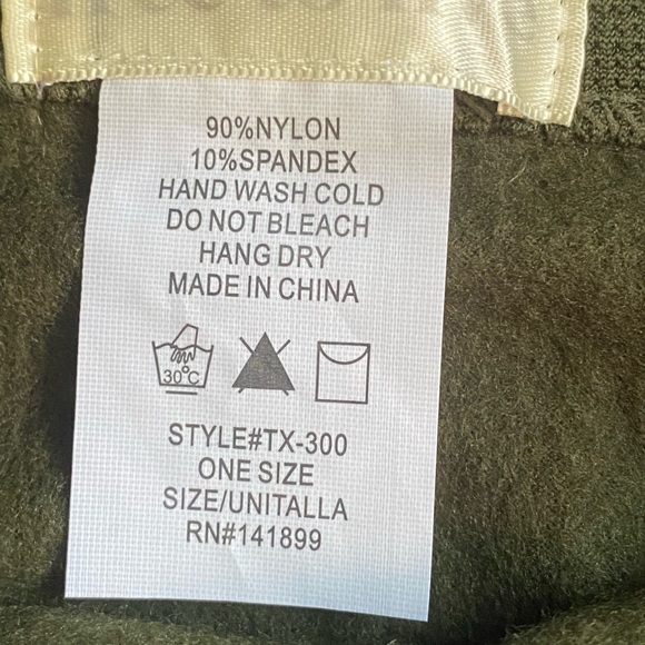 Free to Live Leggings - Picture 3 of 3